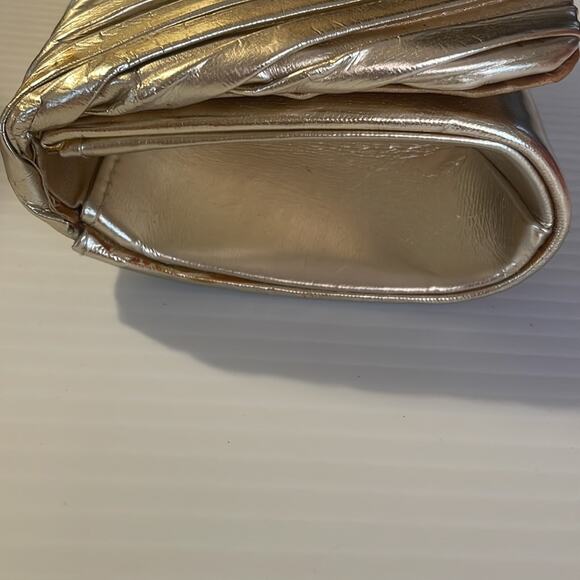 Gold pleated rectangular crystal encrusted fold over clutch evening bag - Picture 3 of 11
